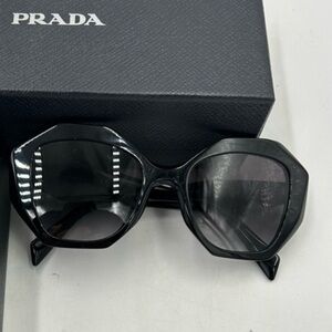 Unisex  Prada Geometric Black Sunglasses!